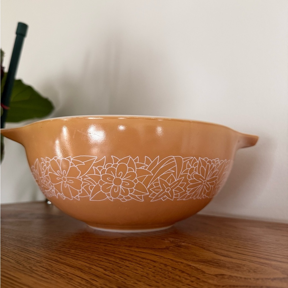 3 Vintage Pyrex Woodland Cinderella Brown Nested Mixing Bowls 442, 443, 444 - Picture 5 of 8